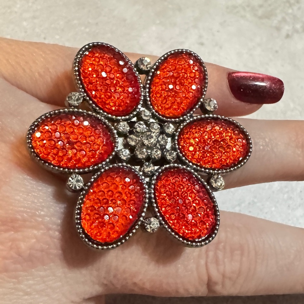 Bold Orange Flower Stretch Ring Rhinestone Statement Vintage Style Size 8.5